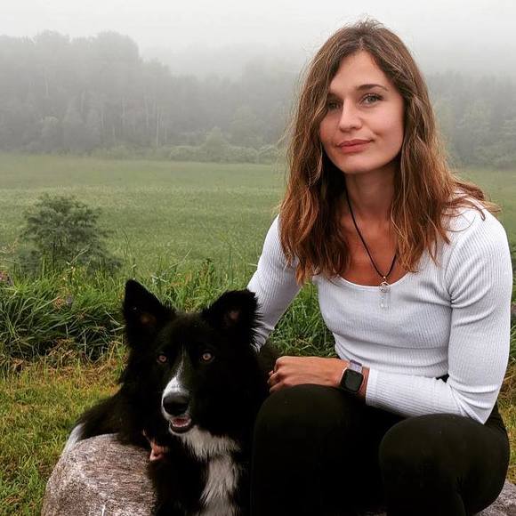 Meet your Posher, Jessica - Picture 1 of 1